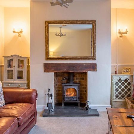 Charming 2 Bed House In Tewkesbury Centre Villa Dış mekan fotoğraf